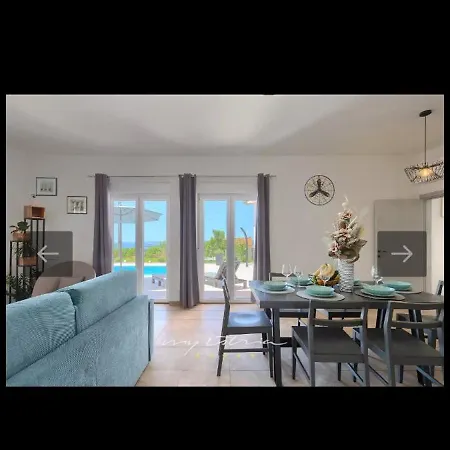 Villa Vila Tomicich